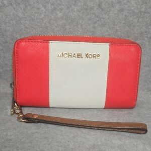 Michael Kors Jet Set Travel Center Stripe Zip-Around Wristlet Wallet
